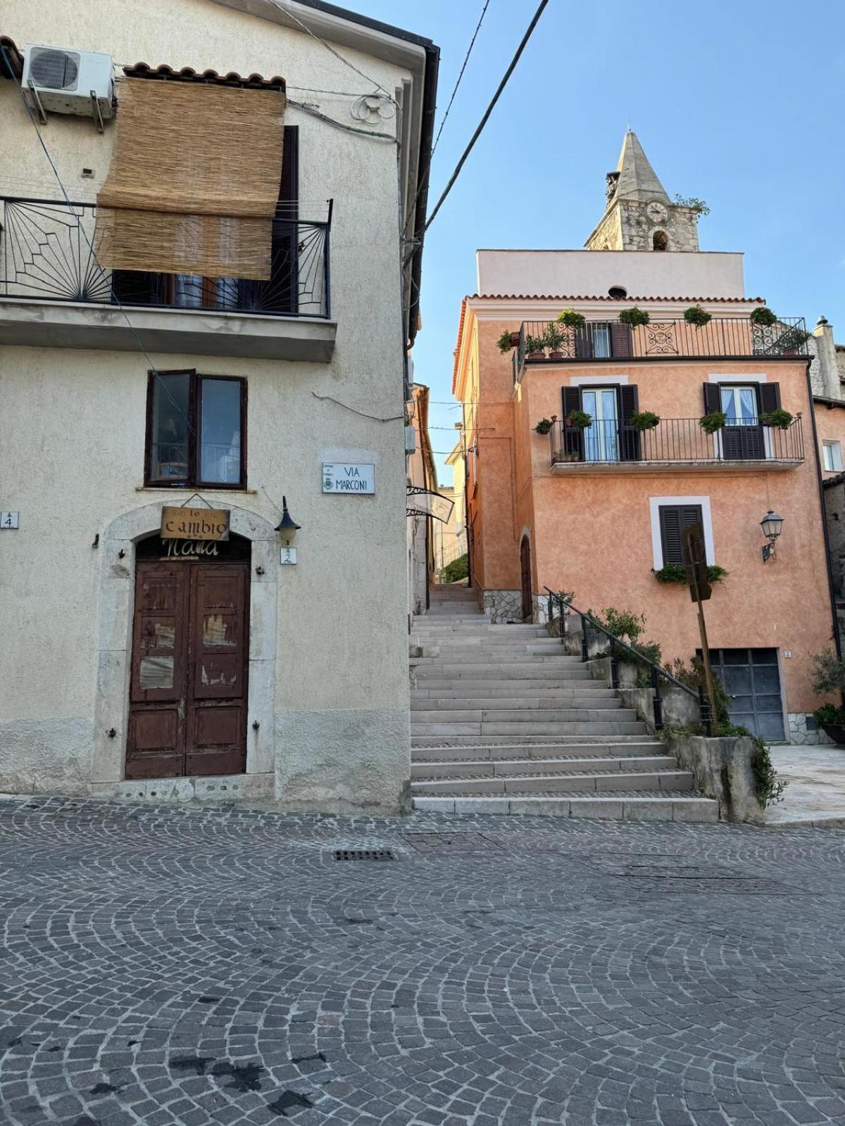 Apartamento Da Riccardo Fornelli Exterior foto